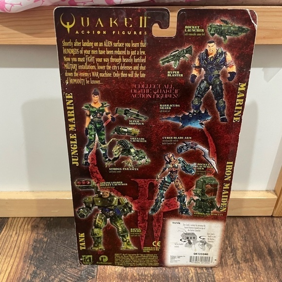 Quake 2 Alien Strogg Tank Action Figure - Picture 4 of 5